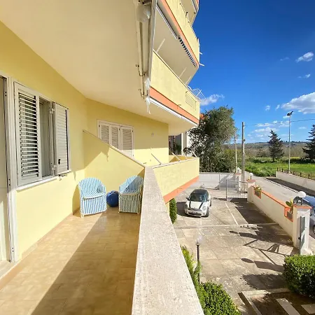 Bonbon House Apartment Rivabella
