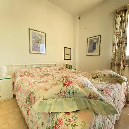 Bonbon House Apartment Rivabella